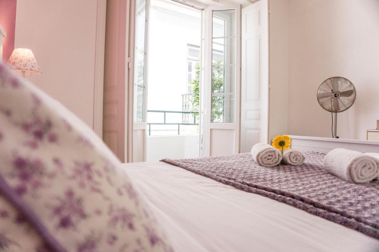 Lalitana Townhouse Hotel Lagos Ngoại thất bức ảnh