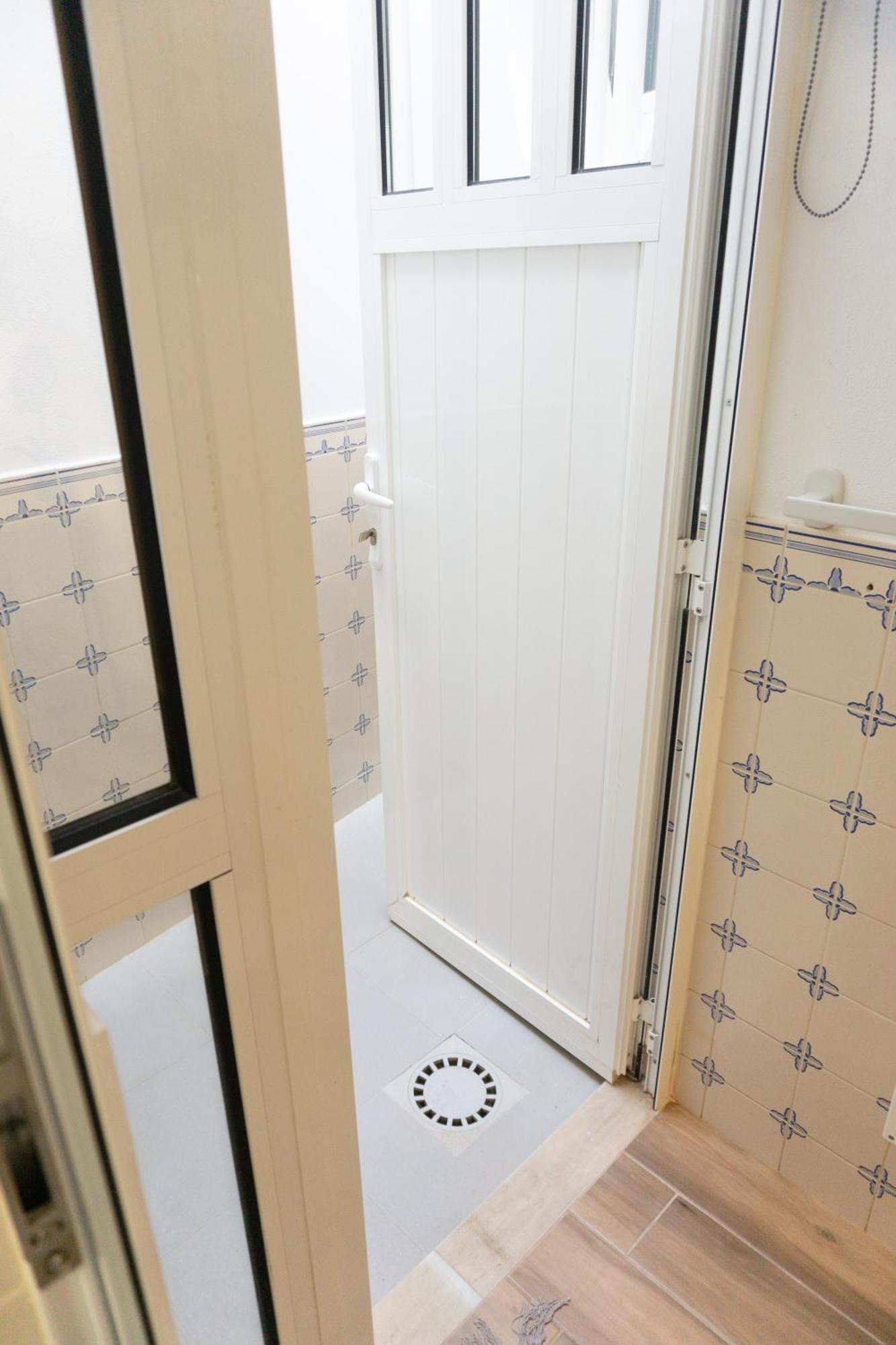 Lalitana Townhouse Hotel Lagos Phòng bức ảnh